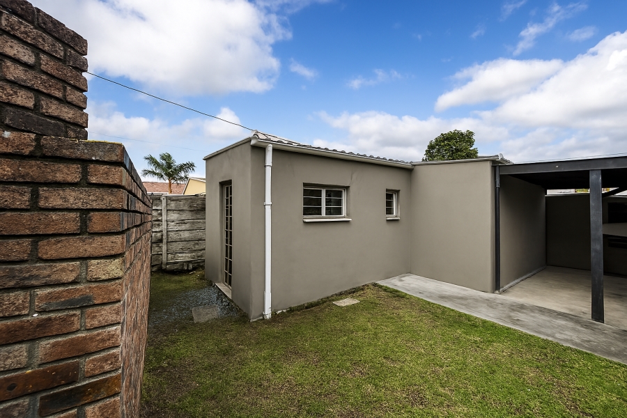 3 Bedroom Property for Sale in Cambridge West Eastern Cape